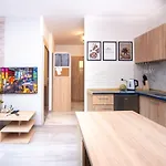 Maya'S Residence 17 - Maya'S Flats & Resorts *