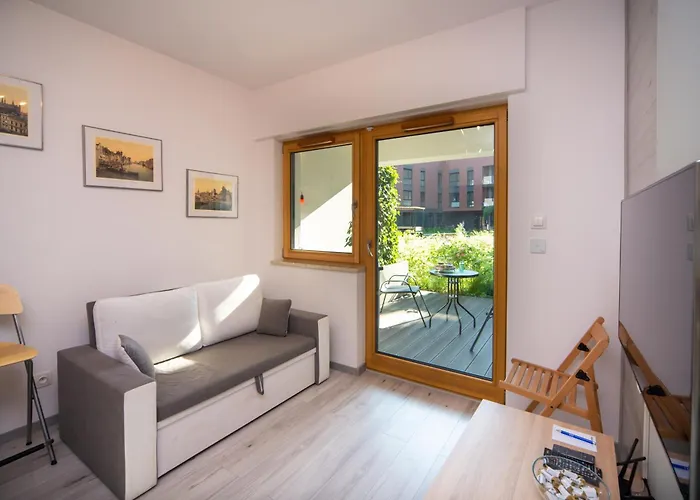 Maya's Flats & 17 - Maya's Flats &